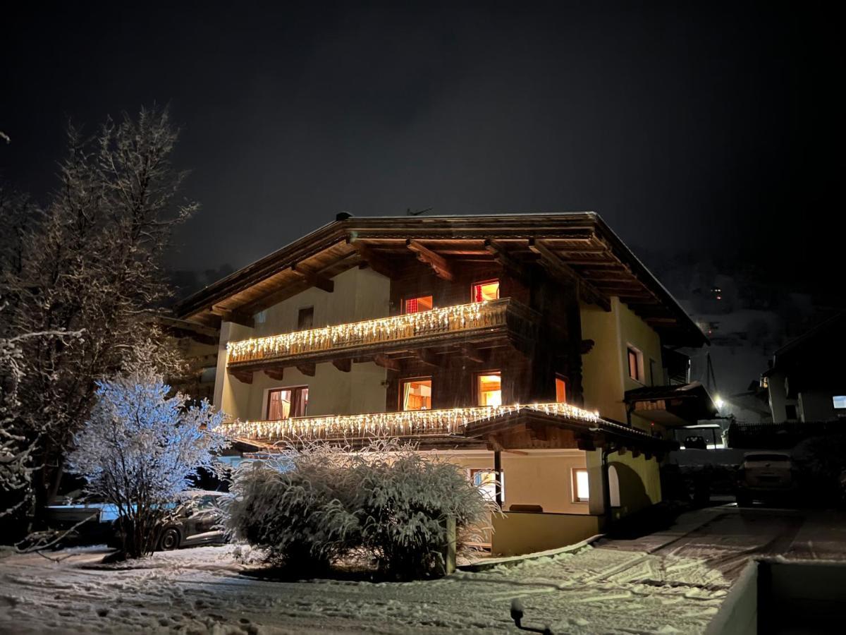 Ferienwohnung Steinbock Terrasse, Gartensauna, Garten, Grillplatz Штумм Экстерьер фото