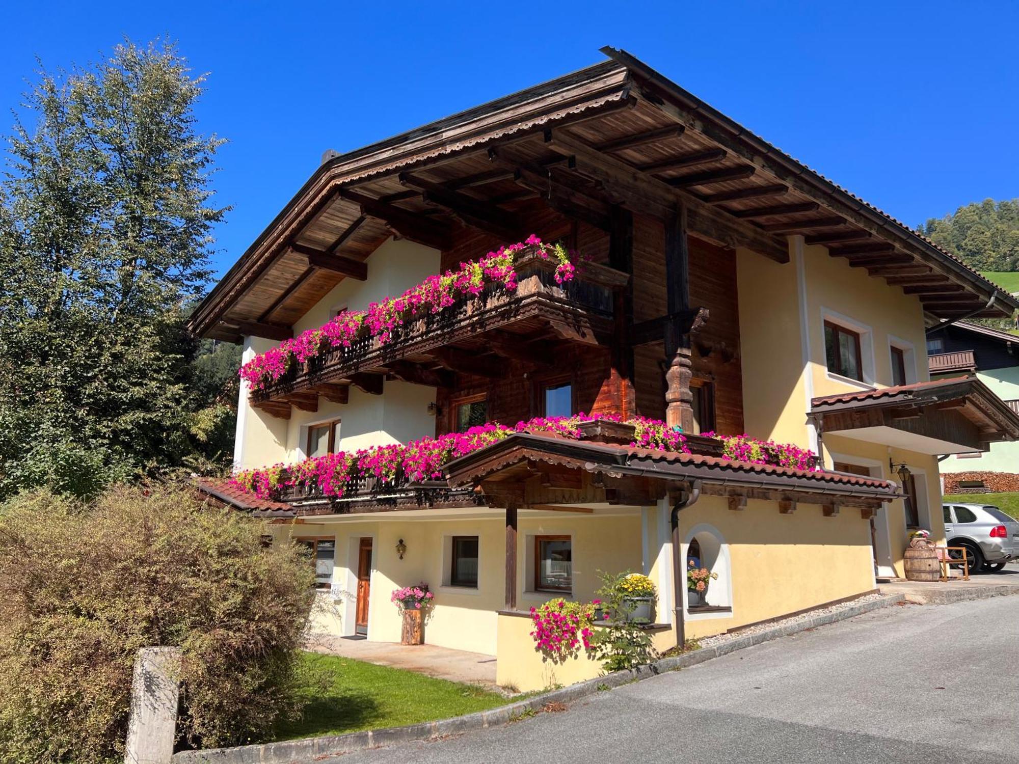 Ferienwohnung Steinbock Terrasse, Gartensauna, Garten, Grillplatz Штумм Экстерьер фото