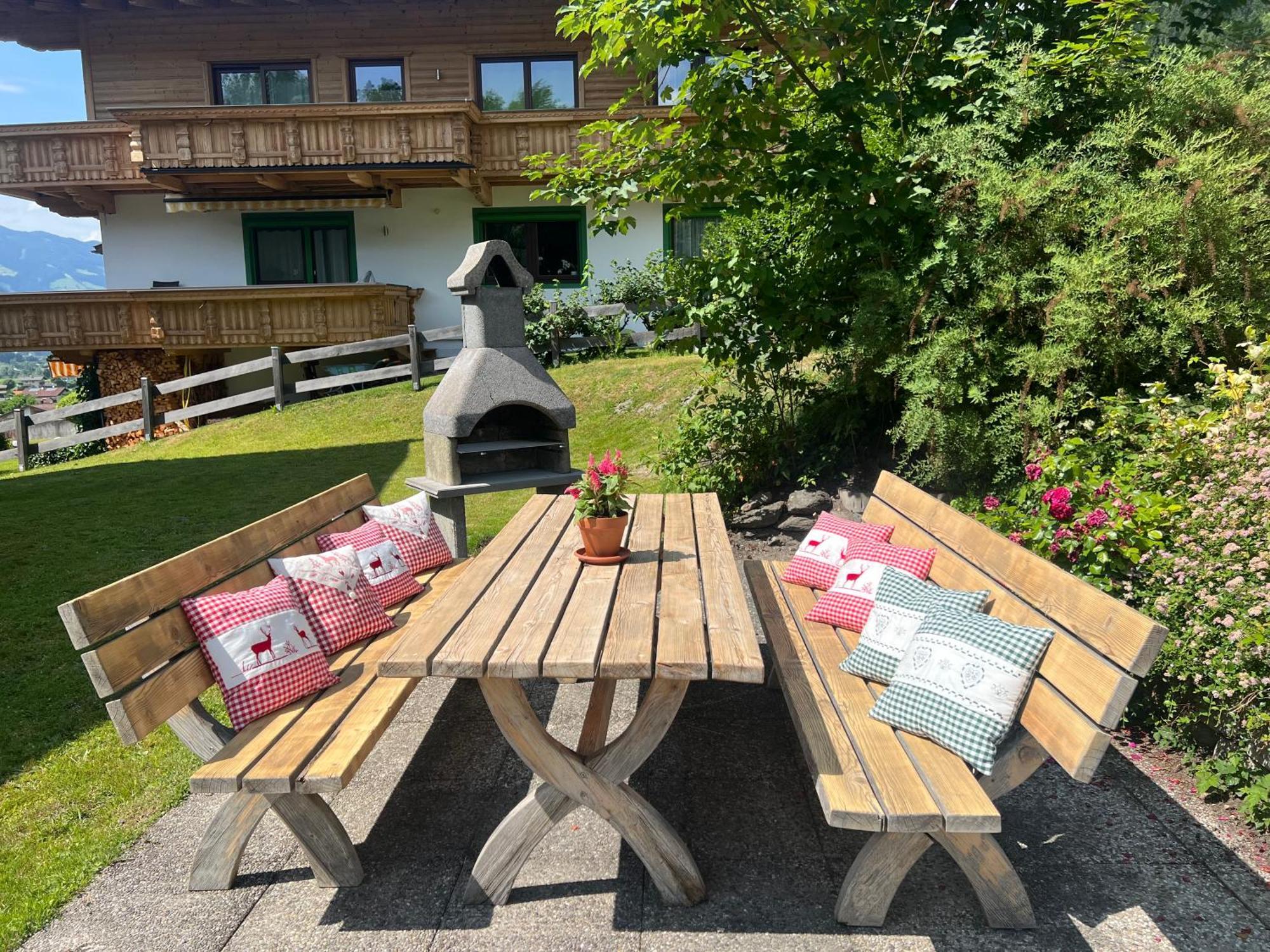 Ferienwohnung Steinbock Terrasse, Gartensauna, Garten, Grillplatz Штумм Экстерьер фото